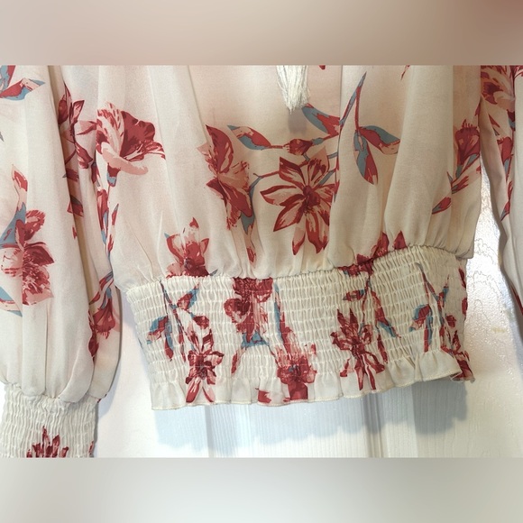 Flying Tomato Floral Sheer Polyester Ruffled Blouse Woman’s Size M NWOT Preppy - Picture 3 of 13